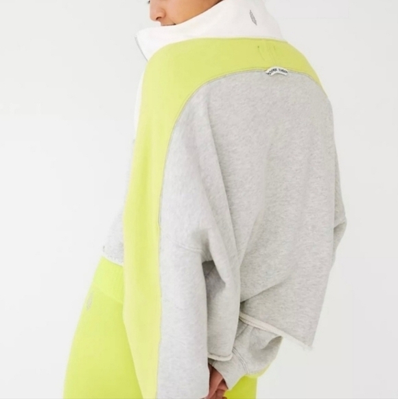Free People Split Second Half Zip Pullover. - Picture 4 of 9